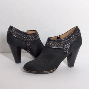 SOFFT Women's Shalene Black Leather Metallic Studded Ankle Boots 8